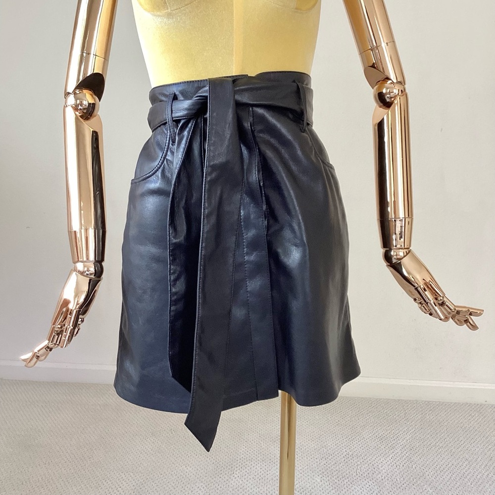 Nanushka Black Slit Pockets Button Closure Mini Skirt SZ XS - Picture 3 of 7